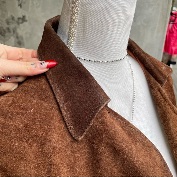 Vintage 70s Brown Suede Western Fringe Jacket - Picture 8 of 11